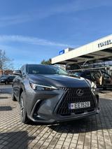 Lexus NX 450h 450h+ E-FOUR - - schwarze Lexus NX-Serie