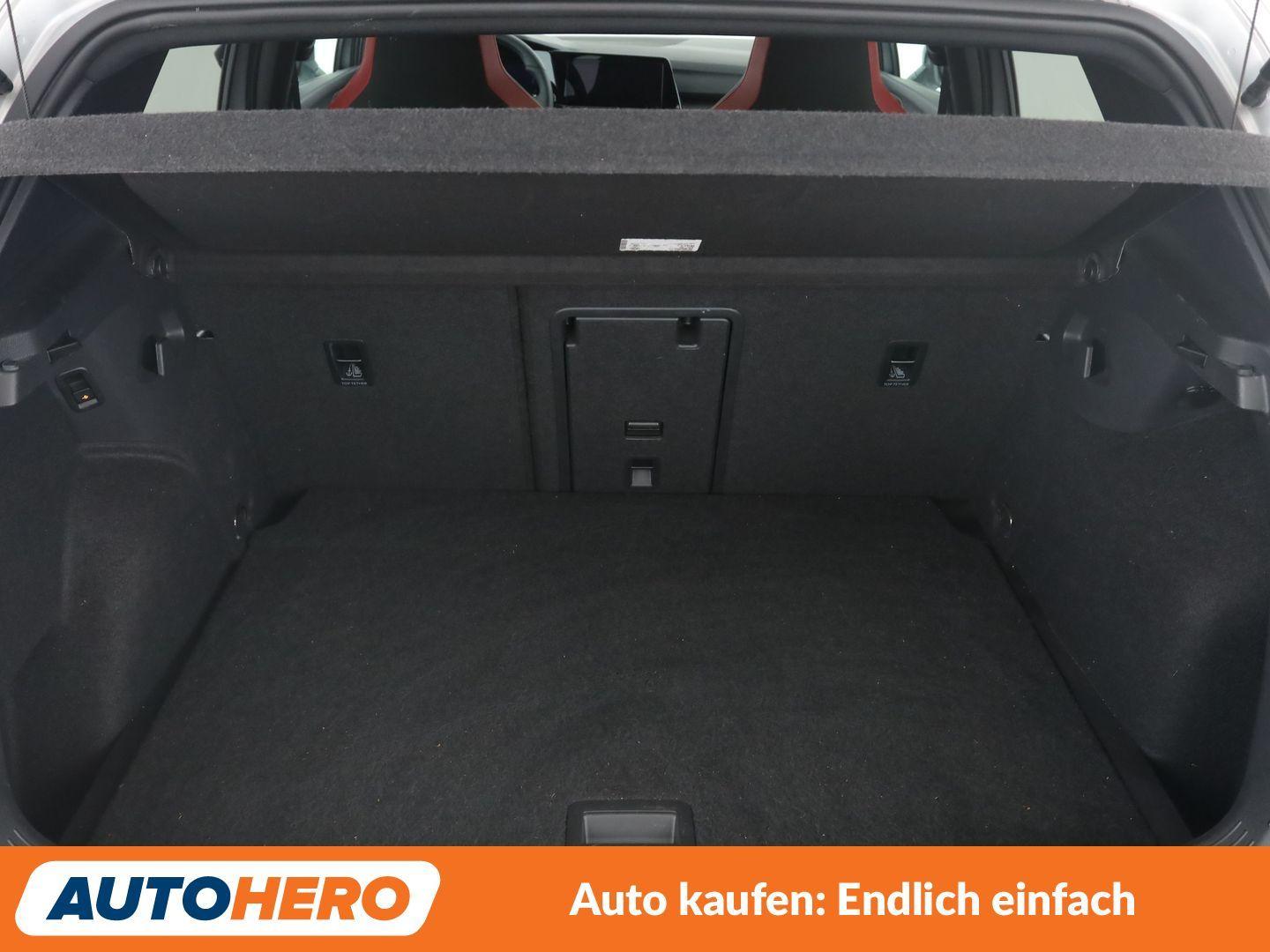 Volkswagen Golf VIII 2.0 TSI GTI Aut.*HUD*MATRIX*ACC*PDC*, миниатюра 16