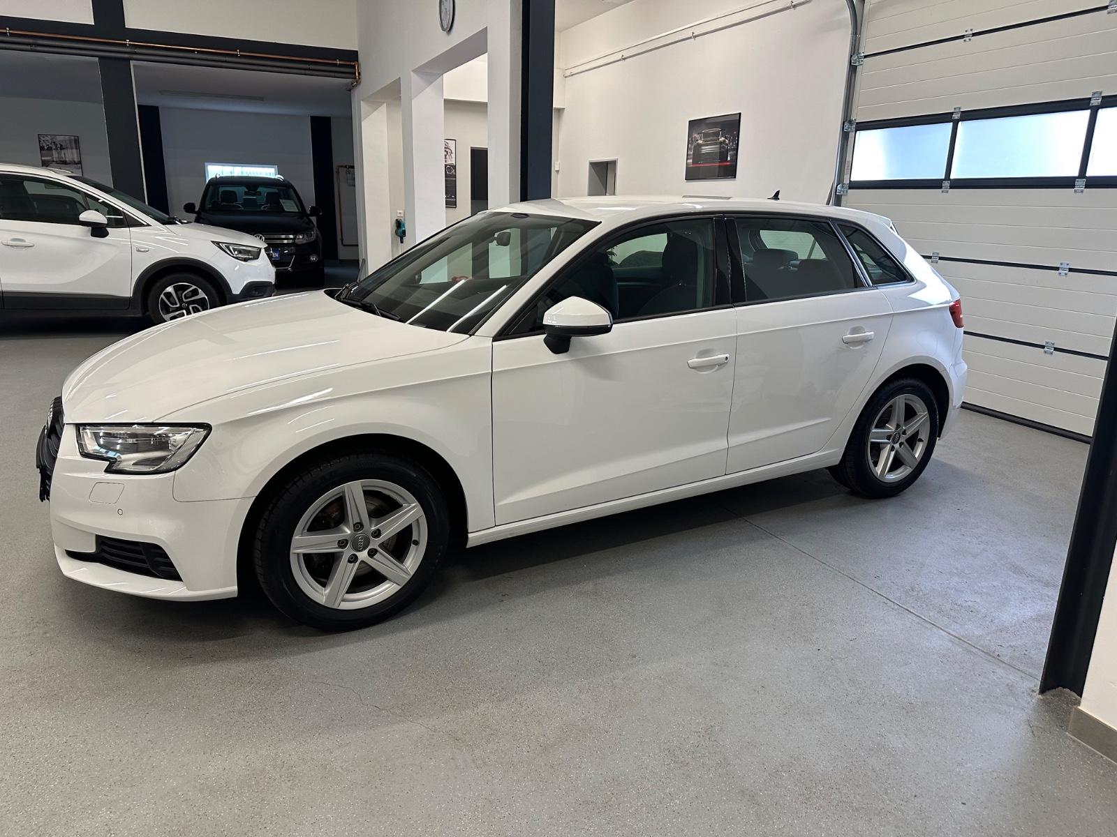 Audi A3 Sportback 35 TFSI, Navi,PDC,SHZ