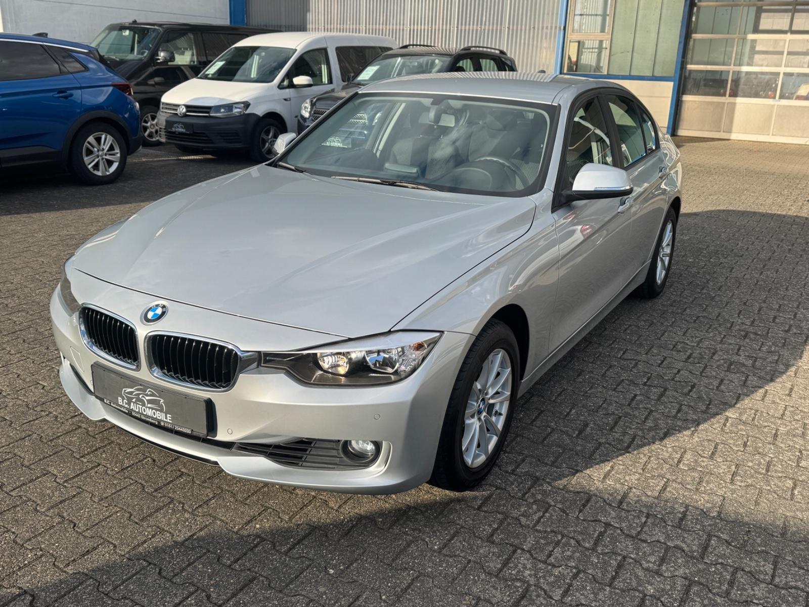 BMW 320i Limousine Modern Line*Autom*PDC*1.Hand*AHK*