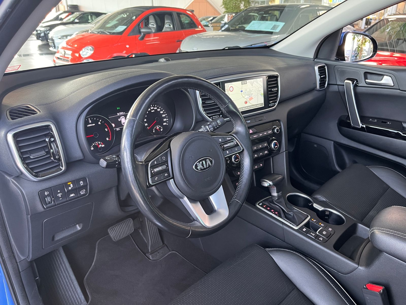 Fahrzeugabbildung Kia Sportage Platinum Edition 4WD AHK LEDER NAV SHZ
