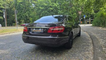 Mercedes E 250 - 9