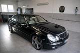 Mercedes-Benz Mercedes E-Klasse W211 E500 V8 Limousine M113 - Mercedes-Benz W113