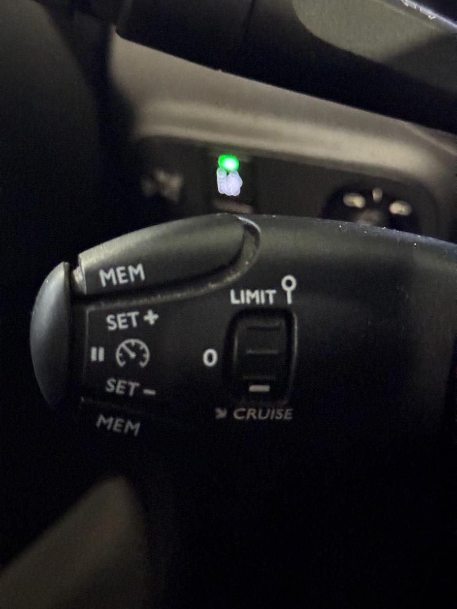 Citroën C3 1.6 HDI FEEL COLOR STYLE PAKET NAVI LED VOLL