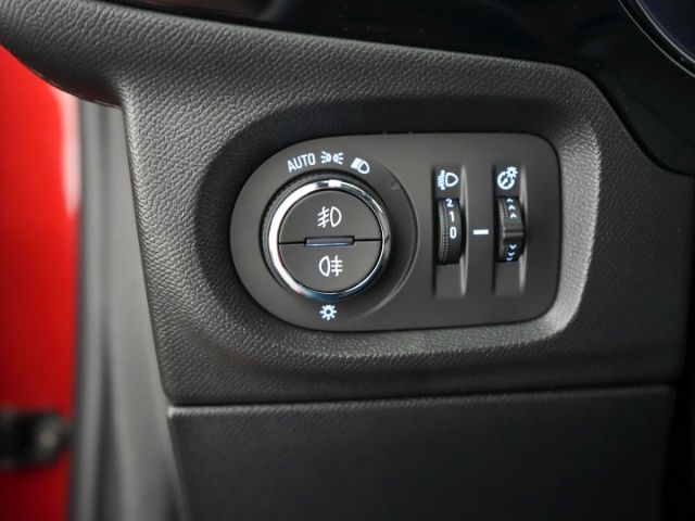 Corsa F FACELIFT GS+LED LICHT+NAVI+RÜCKFAHRKAMER