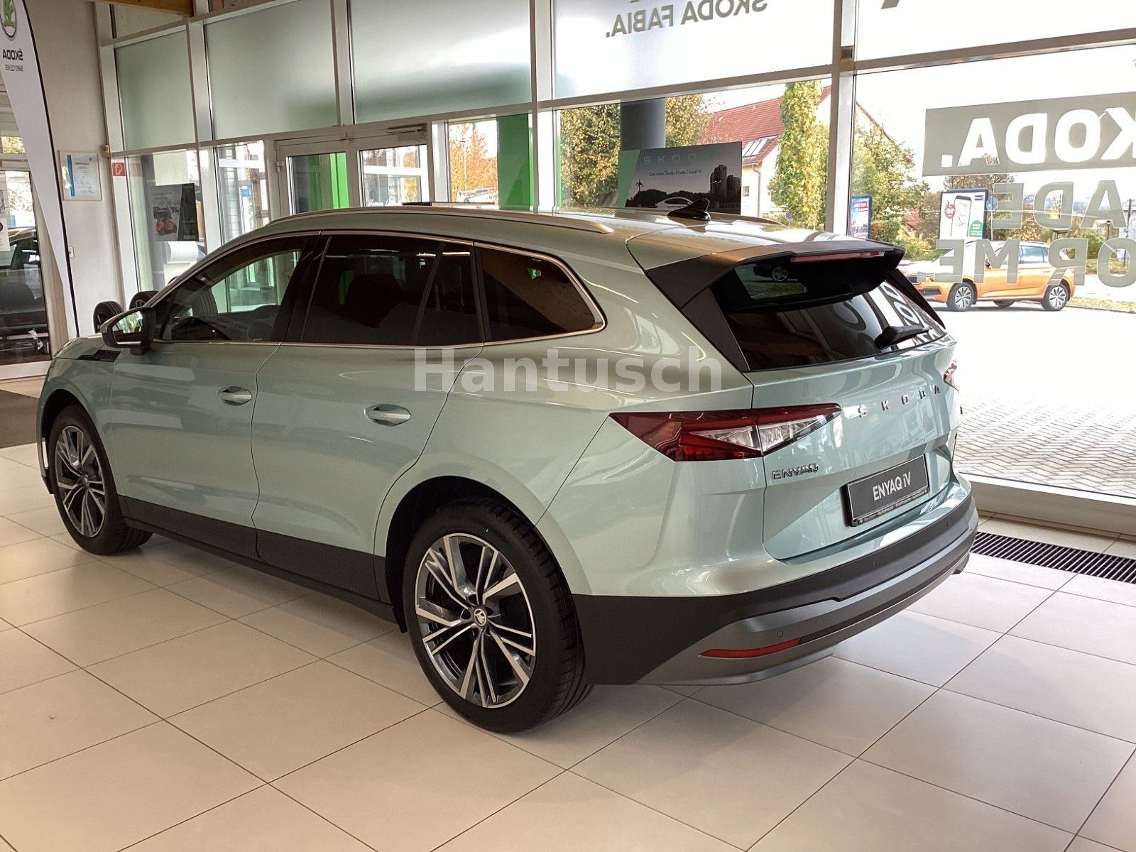 Fahrzeugabbildung SKODA Enyaq iV 80 X Loft 82 KWh 195 KW 4X4
