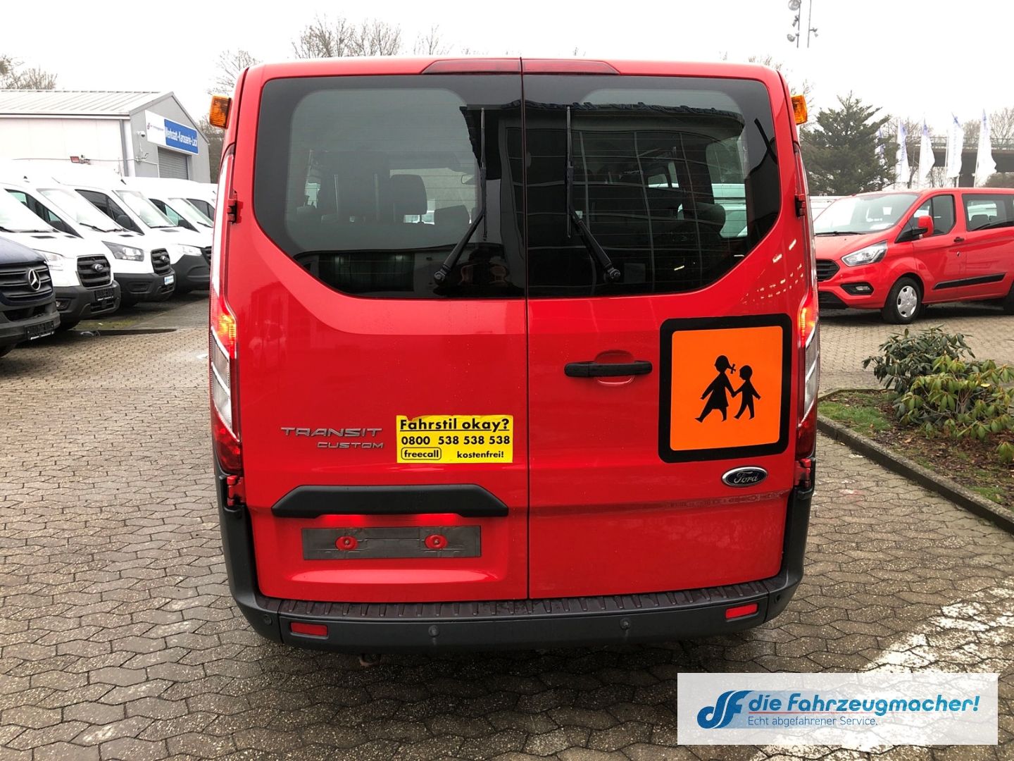 Fahrzeugabbildung Ford Transit Custom Kombi 300 L1 2.2 TDCi *1871