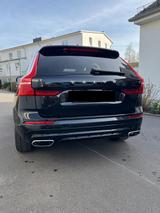 Volvo XC60 B4 R Design Geartronic R Design - Volvo Gebrauchtwagen in Remscheid