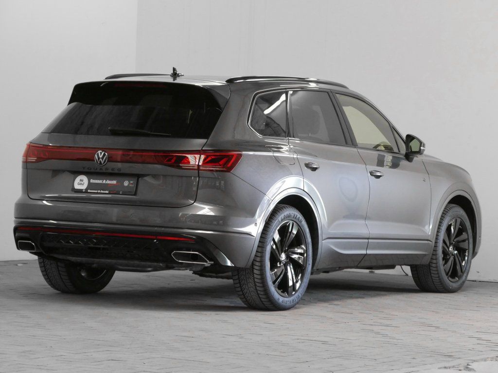 Fahrzeugabbildung Volkswagen Touareg 3.0 TDI 4Mot. R-Line AHK Kamera ACC DYNA