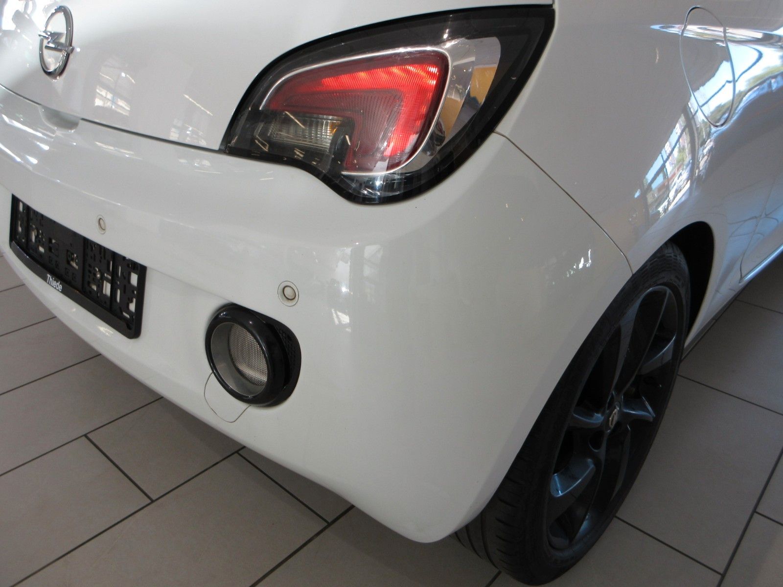 Fahrzeugabbildung Opel Adam Slam 1.0T SHZ/LHZ/LED/ALU17"