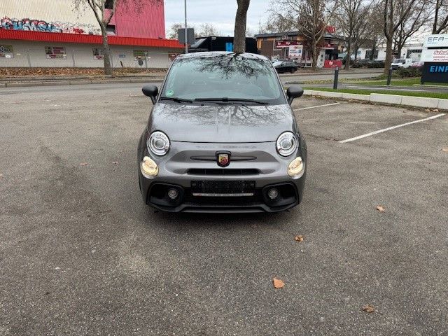 Abarth 500 595 Competizione