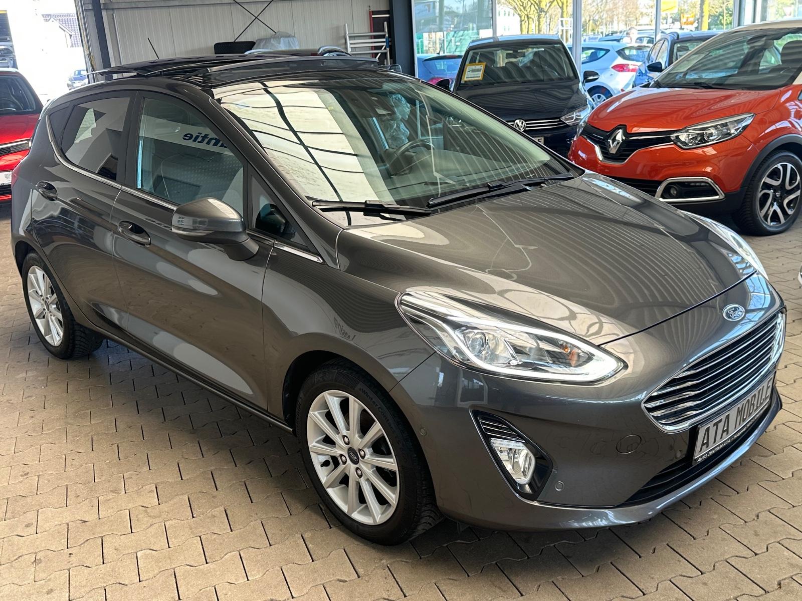 Ford Fiesta Titanium,KAMERA,NAVI,LED,SCHIEBEDACH
