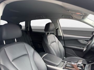 Audi Q7 - 10