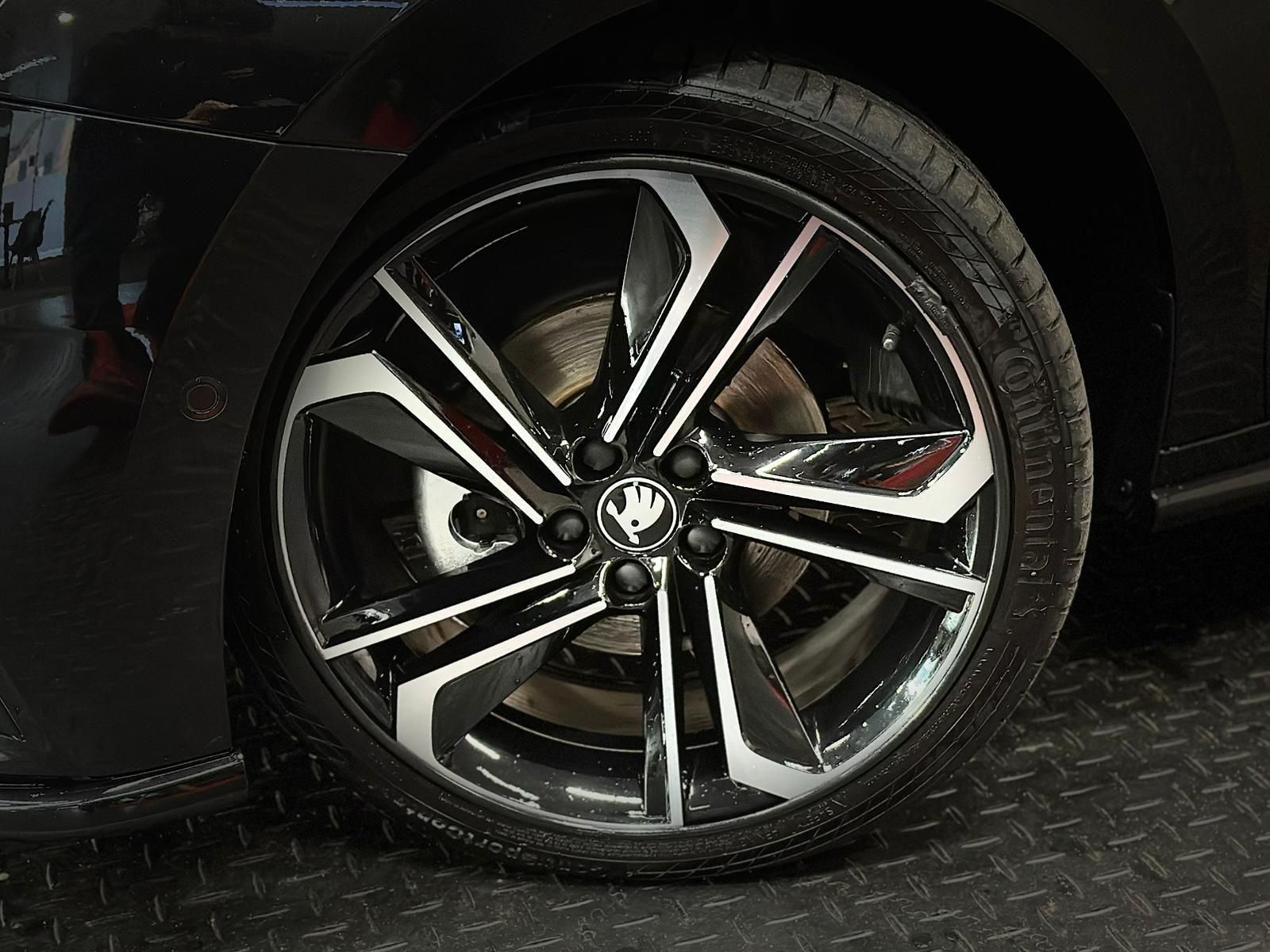 SKODA Fabia 1.5 TSI MONTE CARLO* LED#SHZ#LH#FH#KEYLESS - Image 9