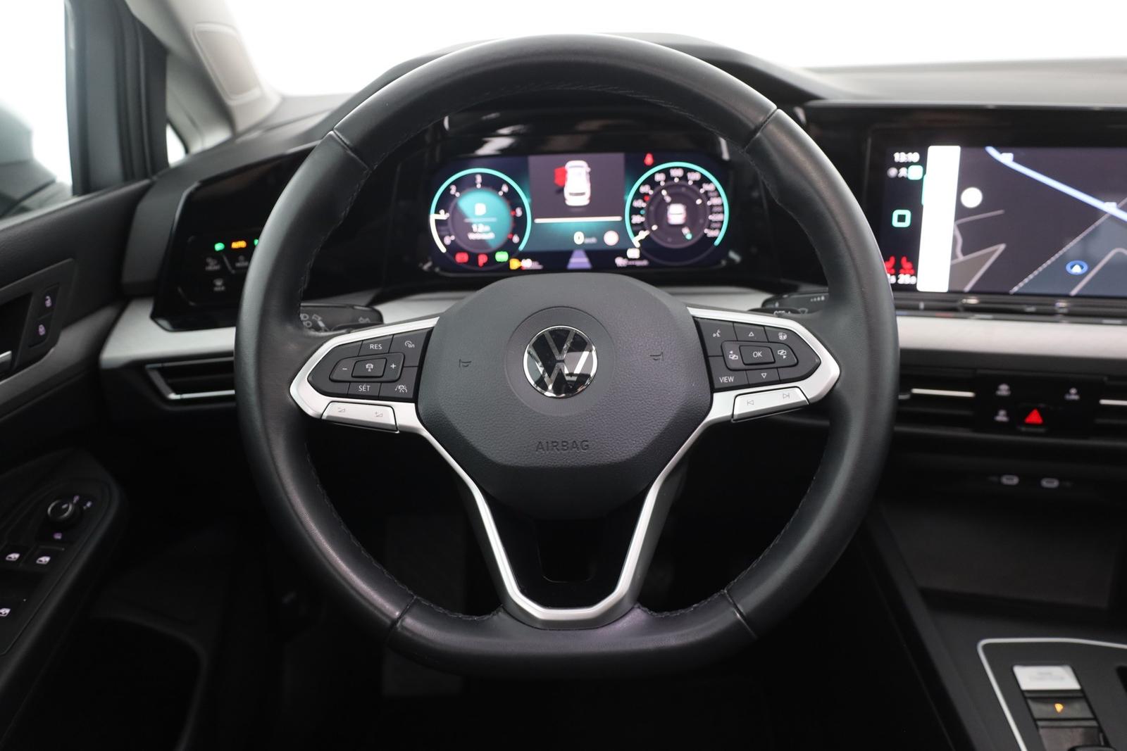 Volkswagen Golf VIII Variant 2.0 TDI DSG LED Navi Pano ACC