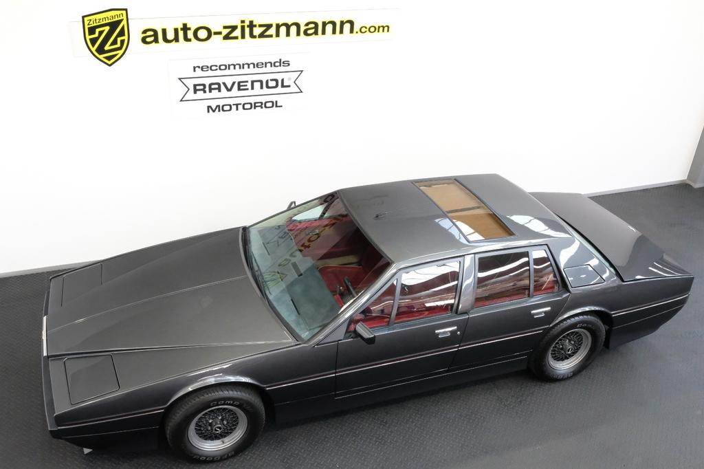 Aston Martin Lagonda