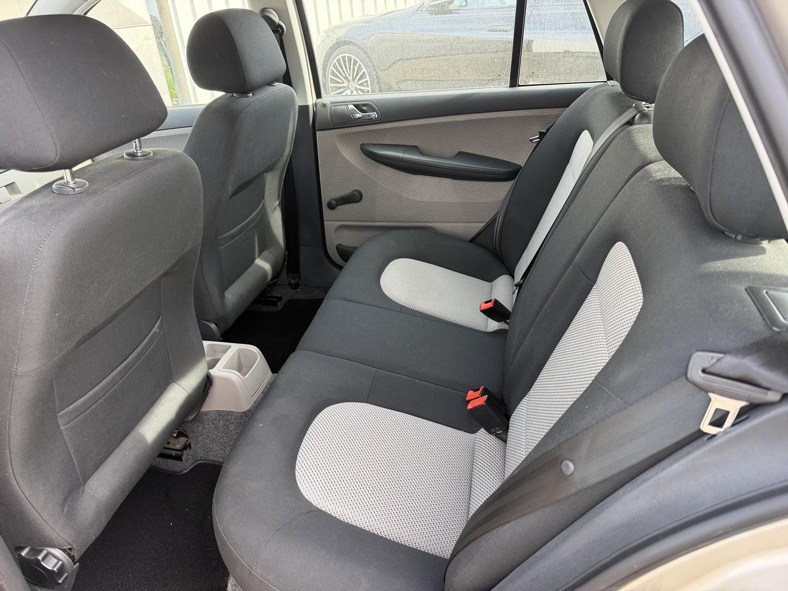 Skoda Fabia 2006 — photo 10