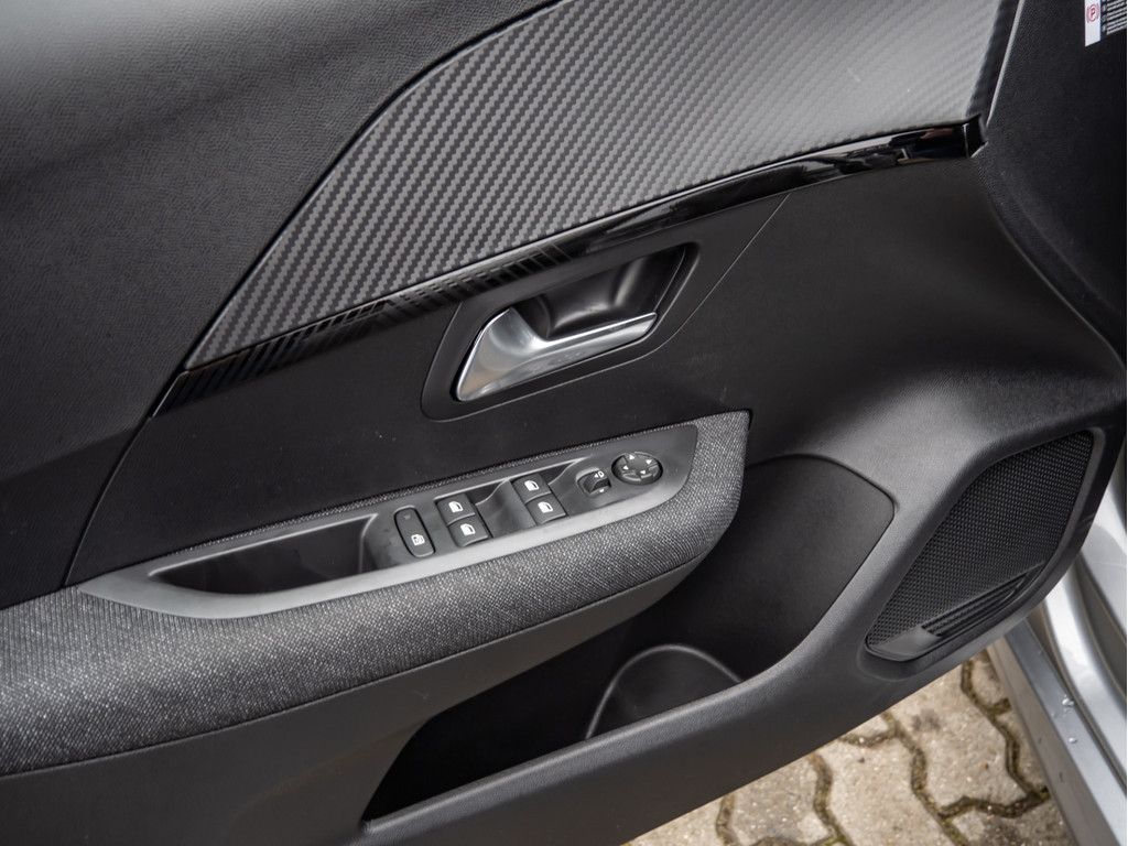 Peugeot 208 - Bild 20