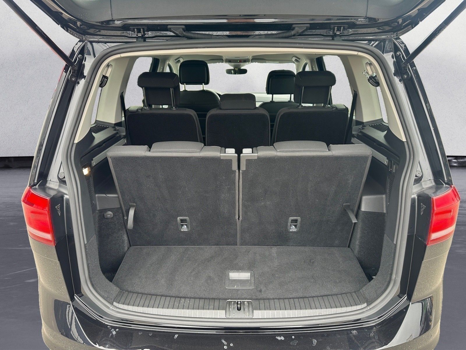 Volkswagen Touran - Bild 15