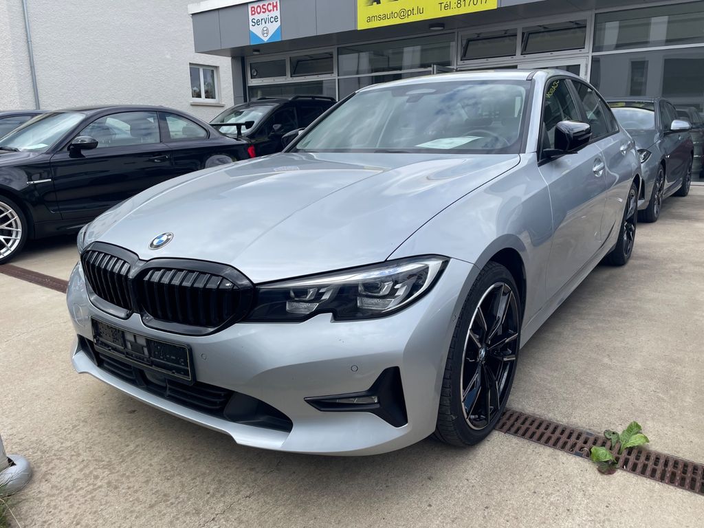 BMW 320