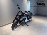BMW R 18