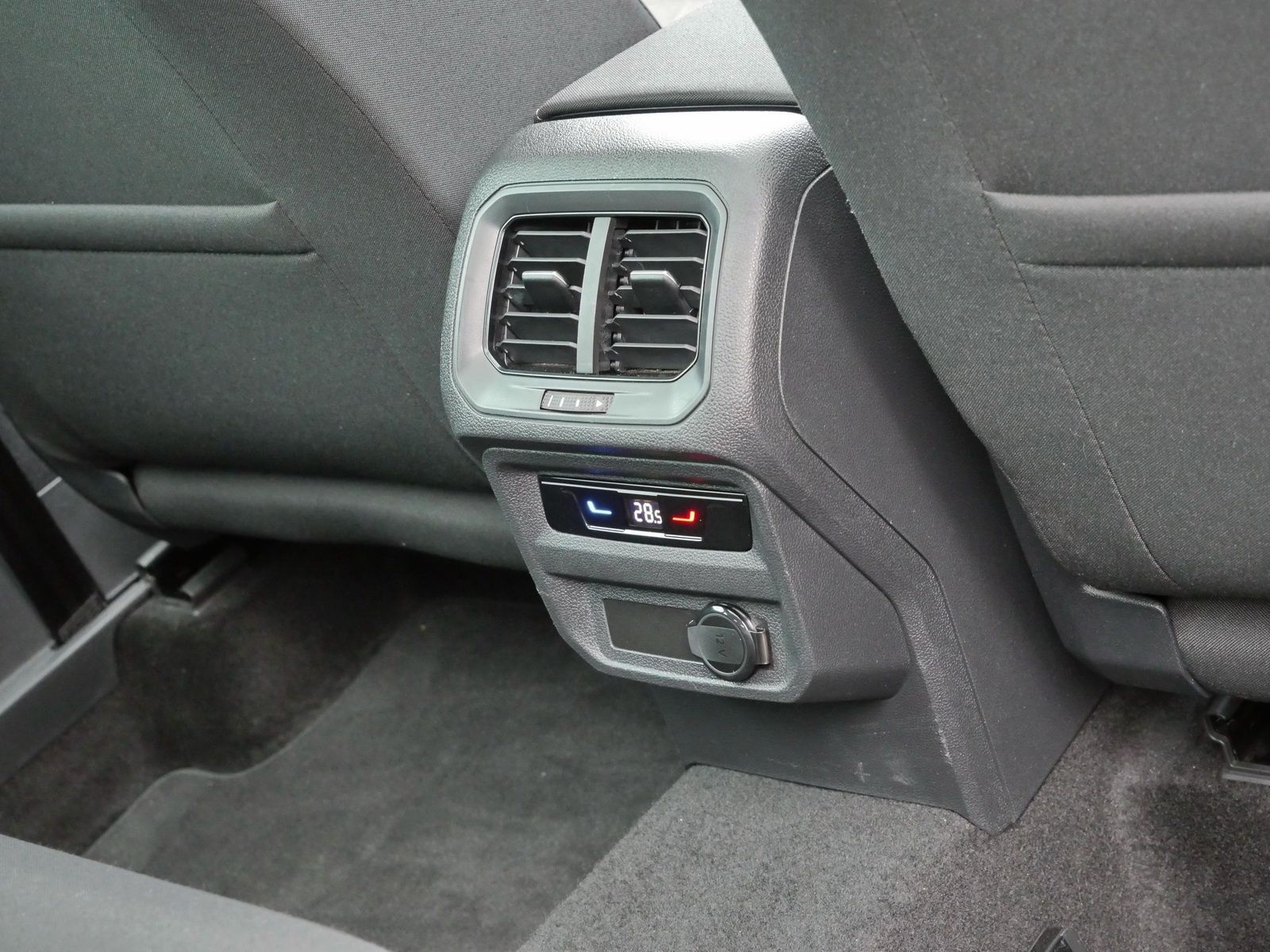 Volkswagen Tiguan - Bild 17