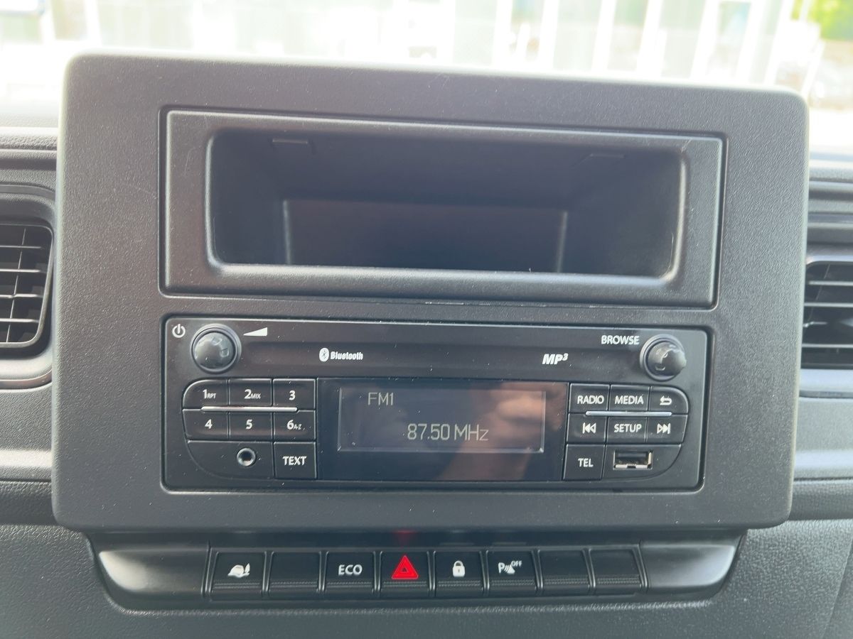 Renault Master - Bild 15