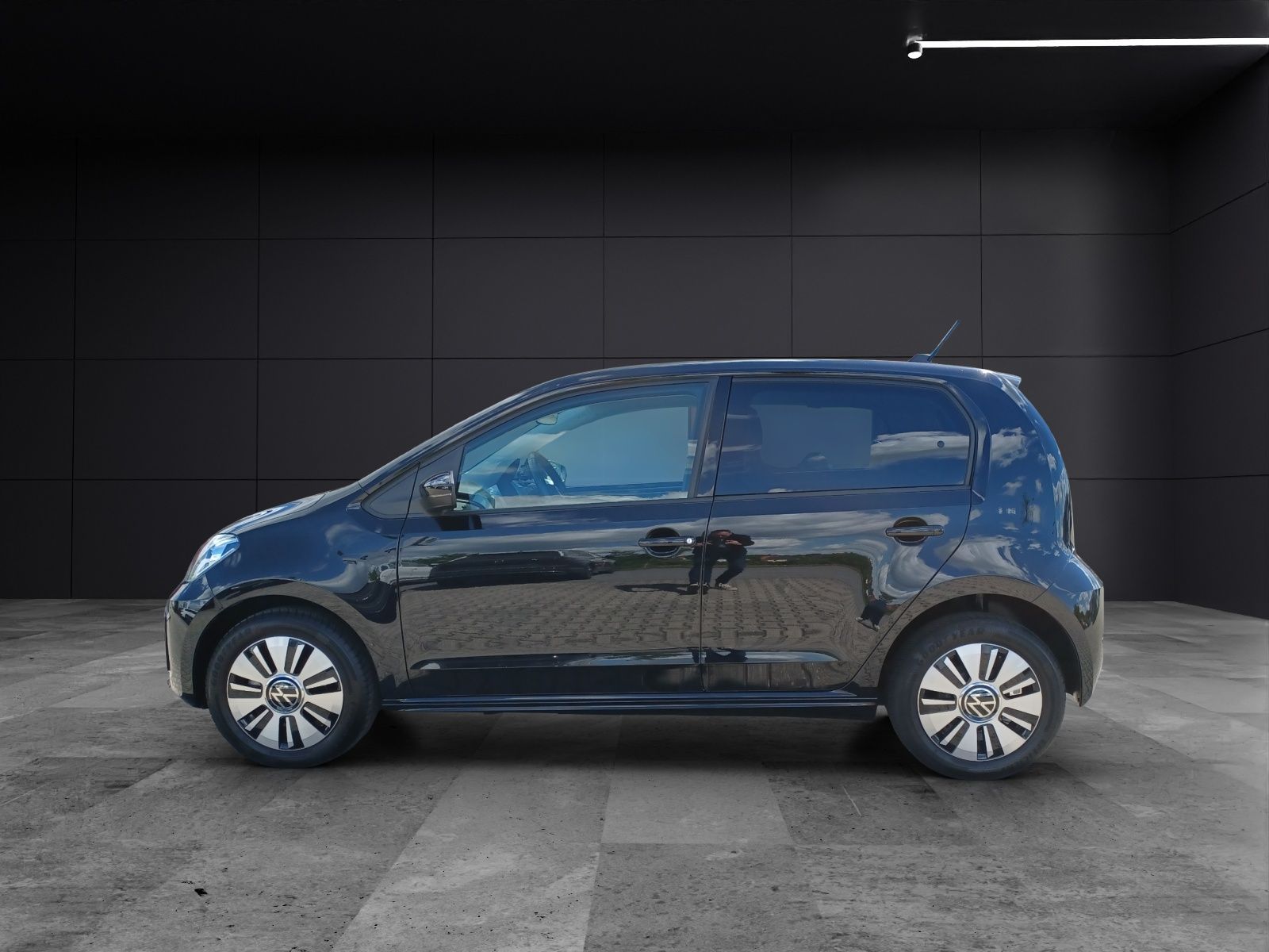 Fahrzeugabbildung Volkswagen e-up! Style-Plus Climatronic DAB SH LM