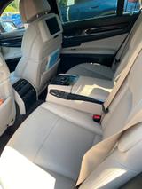 BMW 740d xDrive - - BMW 740: 740d Xdrive