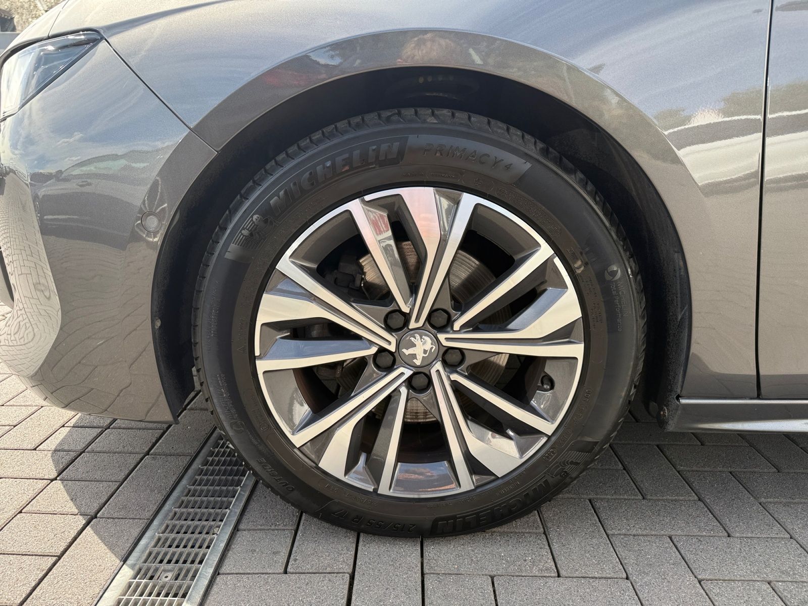 Fahrzeugabbildung Peugeot 508 SW 1,6 Allure