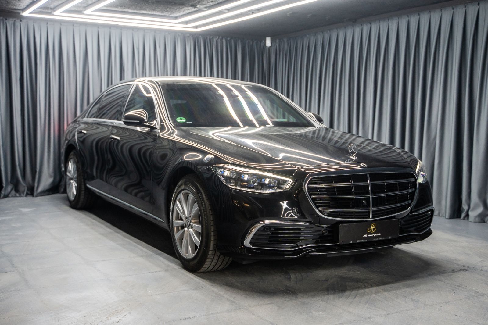 Fahrzeugabbildung Mercedes-Benz S 680 4M GUARD Armored VR10 FULL STOCK 2025