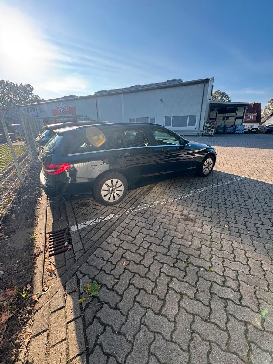 Mercedes-Benz C220 2015 — двигун 170 HP (125kW)