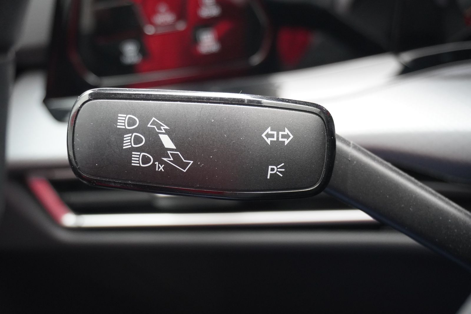 Volkswagen Golf VIII Active eTSI LED Navi ACC Totwinkel AHK foto 24