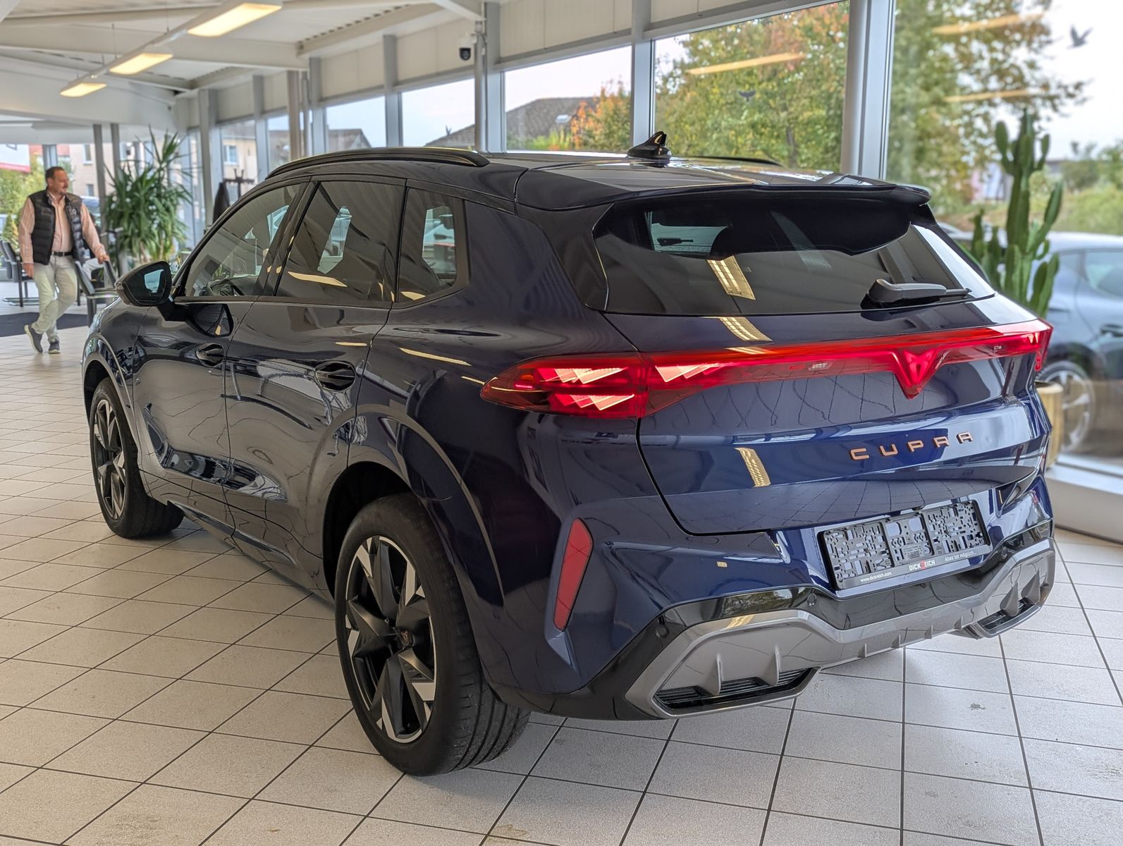 CUPRA Terramar 1.5 eTSI Sennheiser Edge-Paket HUD 19" - Image 5