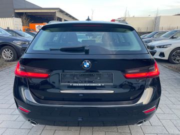 BMW 320 - 6