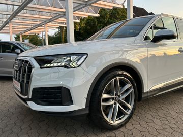 Audi Q7 - 11