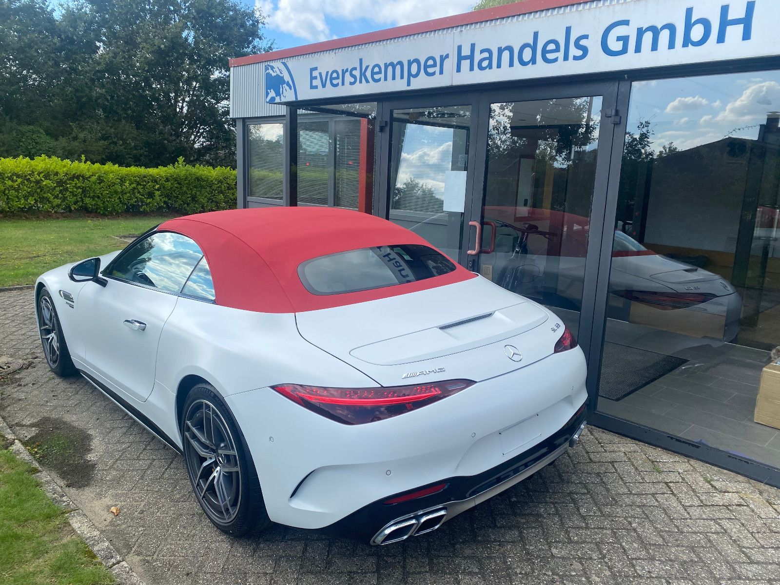 Mercedes-Benz SL 63 AMG 1.Hand Magno White Full Service imagem 3