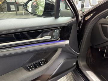 Porsche Panamera - 10