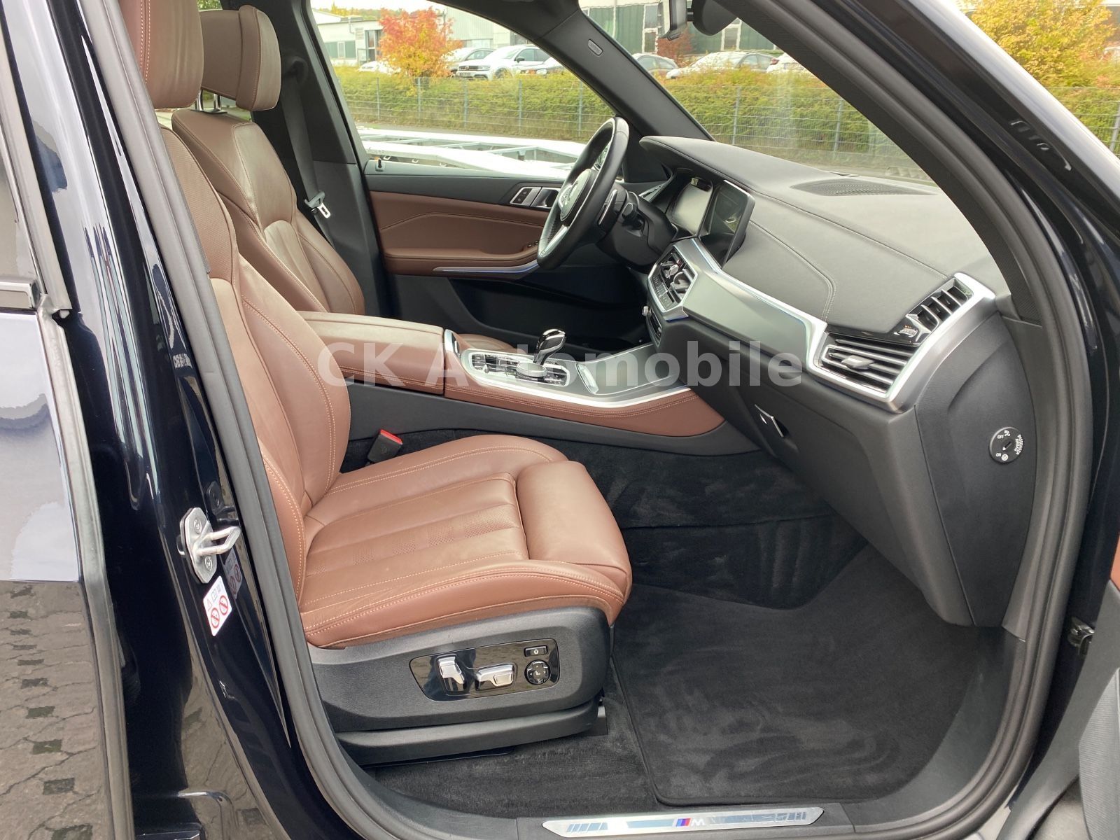 Fahrzeugabbildung BMW X5 xDrive 45e M-Sport/Head-Up/LED/ACC/360°Kam