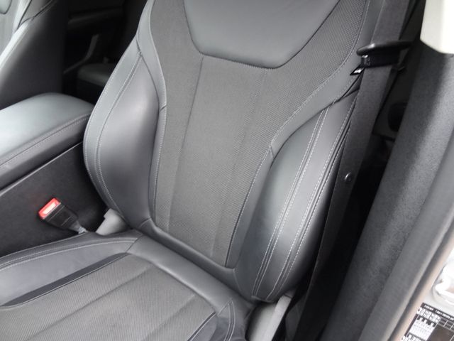 Fahrzeugabbildung BMW X3 xDrive 30d/2.Hd/Virtual/Leder/Navi/AHK/69TKM/