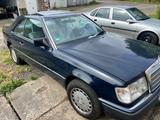 Mercedes-Benz E 124c - Mercedes-Benz E 300 aus 1990
