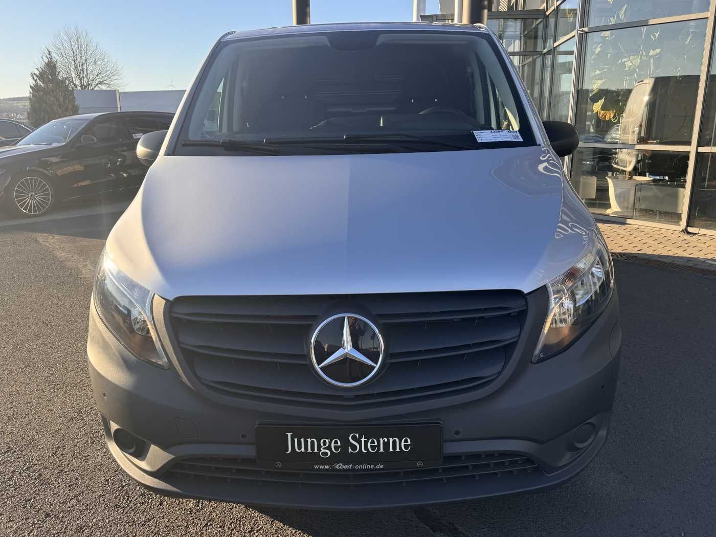Fahrzeugabbildung Mercedes-Benz eVito 112 Audio 30 Sitzheizung Kamera Tempomat
