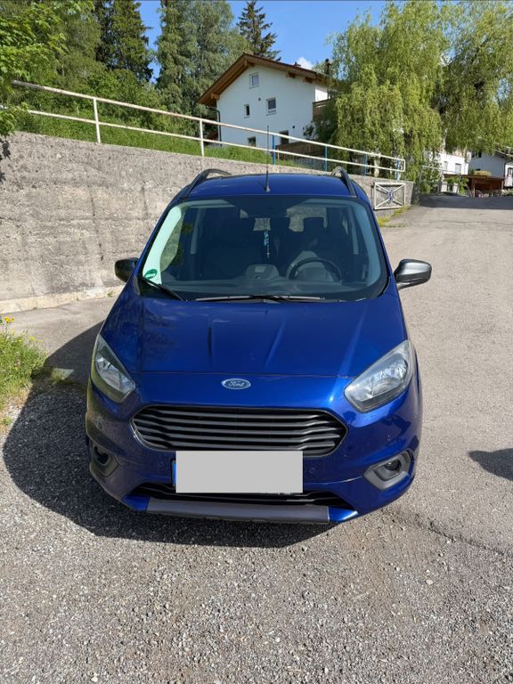 Image of Ford Tourneo Courier