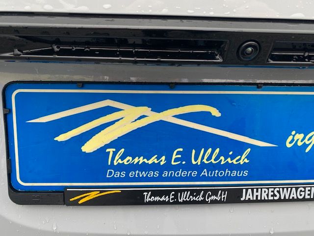 Fahrzeugabbildung Peugeot 2008 GT MildHybrid 145 e-DSC6