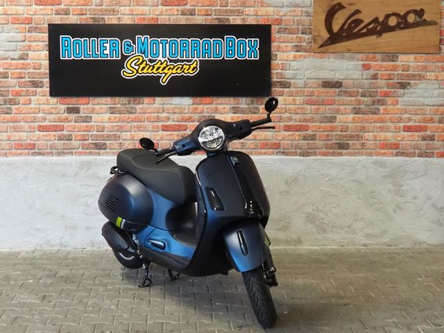 Vespa GTS 300 Super  Tech/Supertech - Schwarz-Umbau