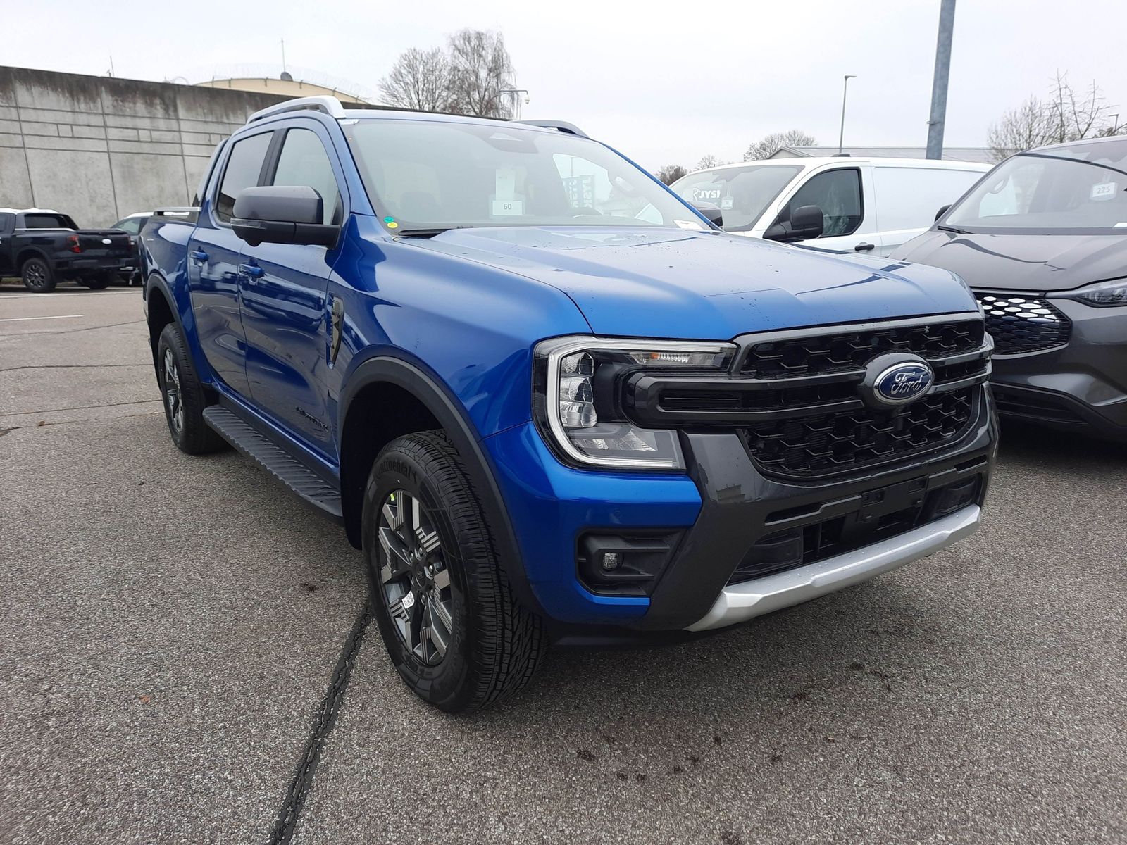 Ford Ranger DOKA Wildtrak 2.3l PHEV LED 360°Kamera imagem 3