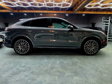 Porsche Cayenne - 7