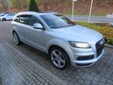 Audi Q7 3.0 TDI quattro 7-SITZER S-LINE PANO STANDHEI - Audi Q7 mit Anhängerkupplung