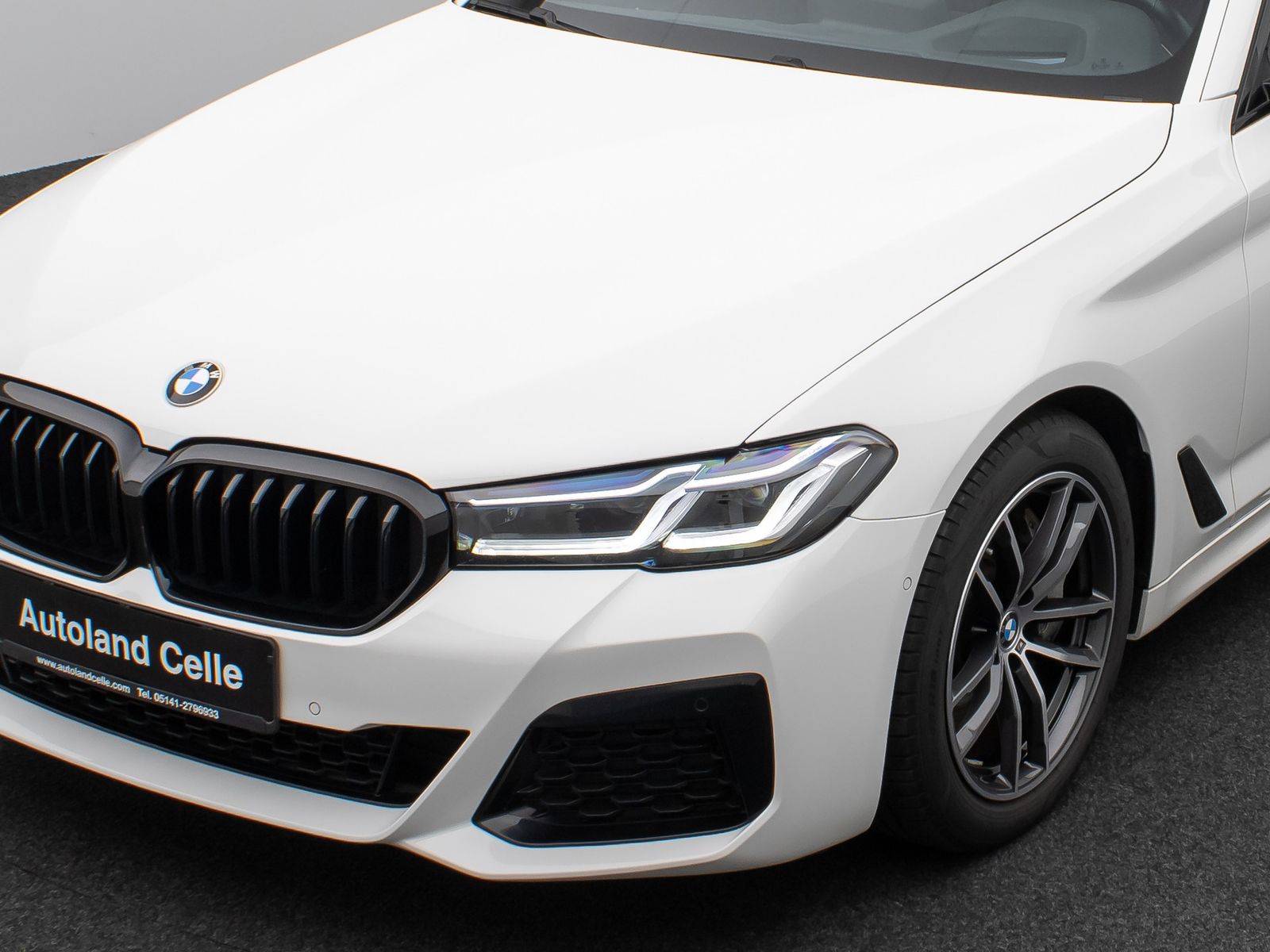 Fahrzeugabbildung BMW 540d xD M Sport Kamera Laser HUD DAB H/K Komfort