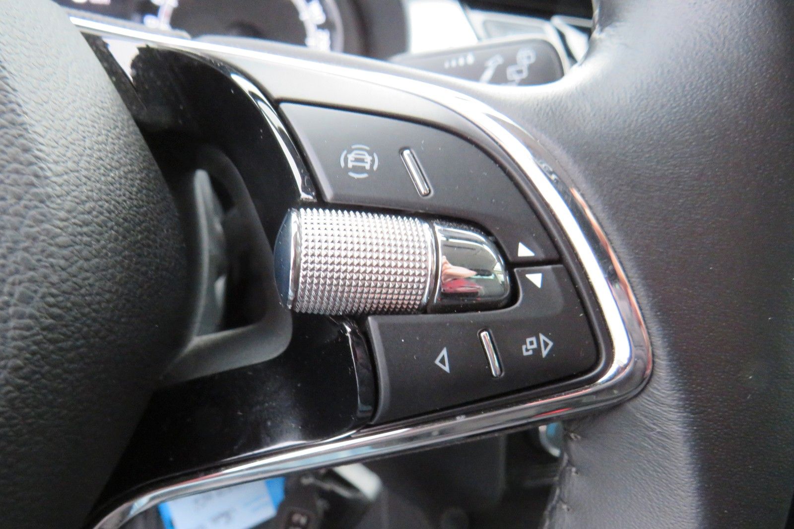 Fahrzeugabbildung SKODA Fabia Combi Ambition SITZH. GJ GRA PDC APP 1.H